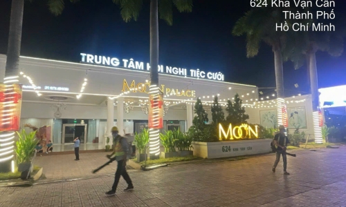 Phun Thuốc Xử Lý Côn Trùng Nhà Hàng